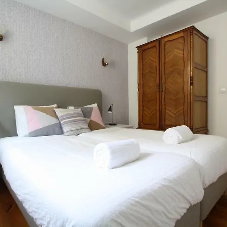 Tiles House Apartment Lisbon